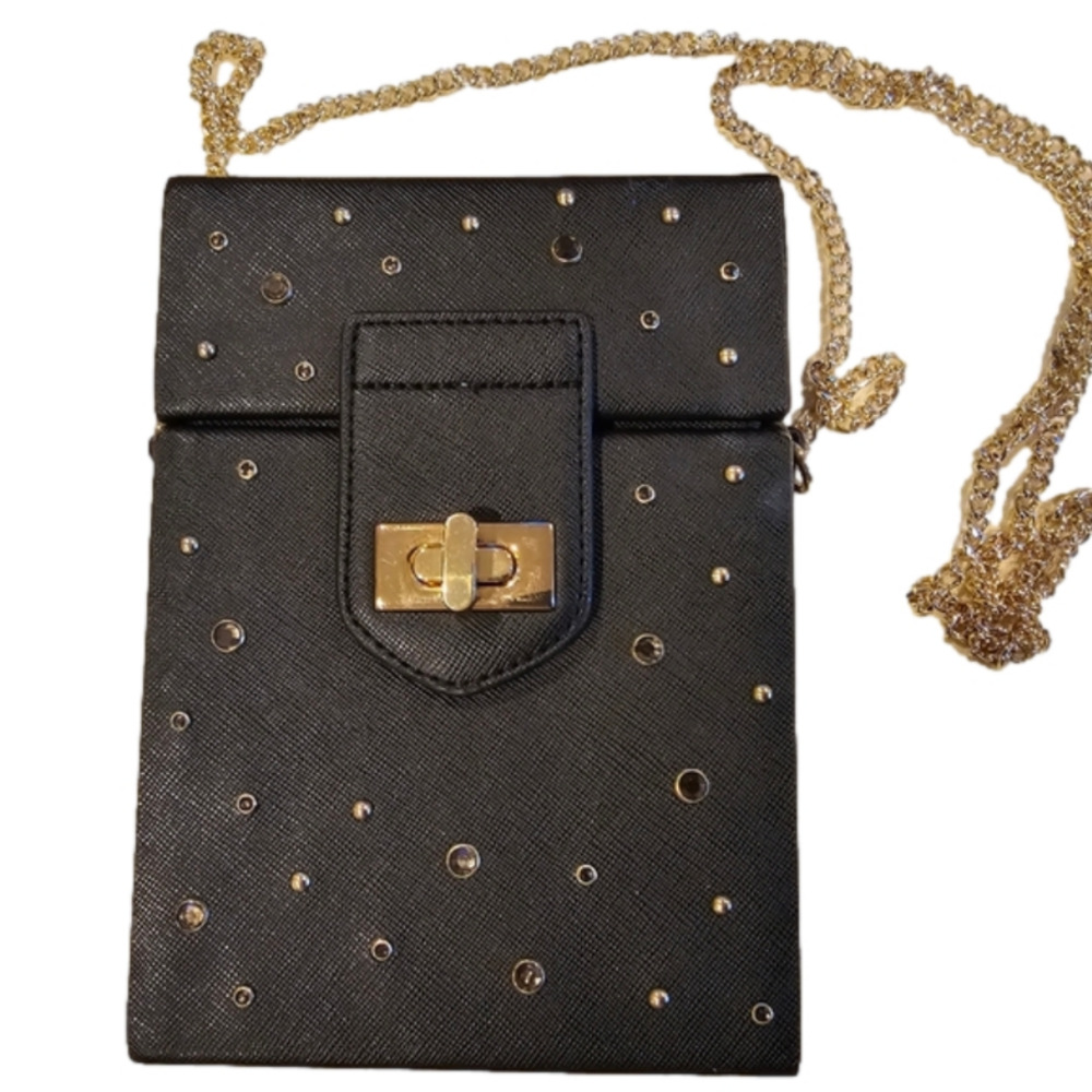 SNOB Essentials Black Box Crossbody Bag